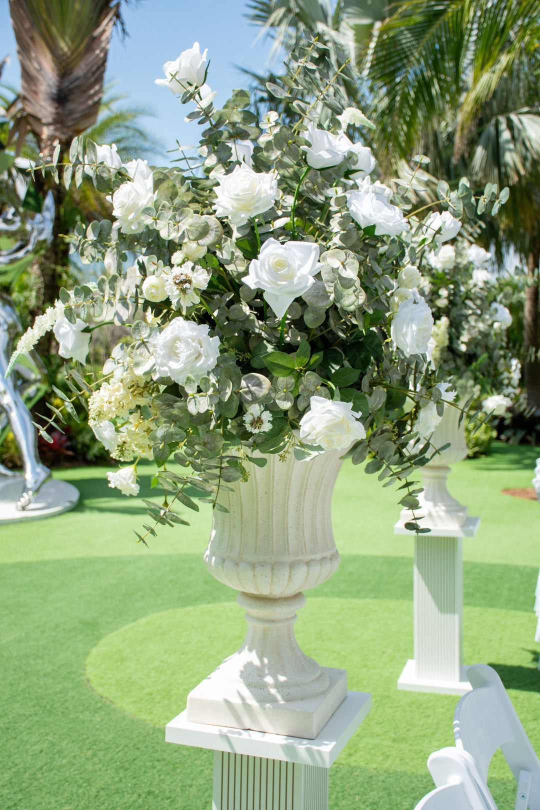 The Emori Floral Urns - Petyls